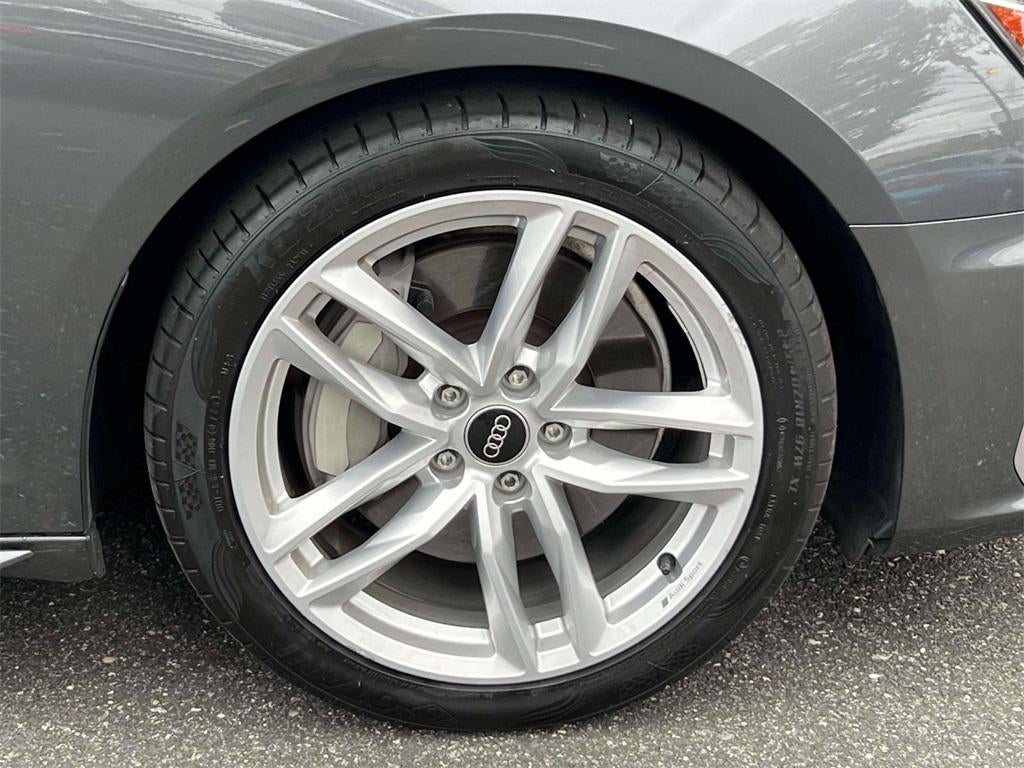 2023 Audi A4 Premium Plus 45 TFSI S line quattro S tronic