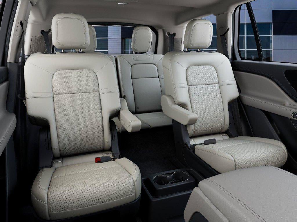 2027 Lincoln Aviator Premiere