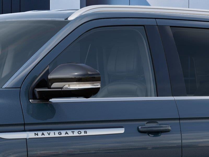 2027 Lincoln Navigator Premiere