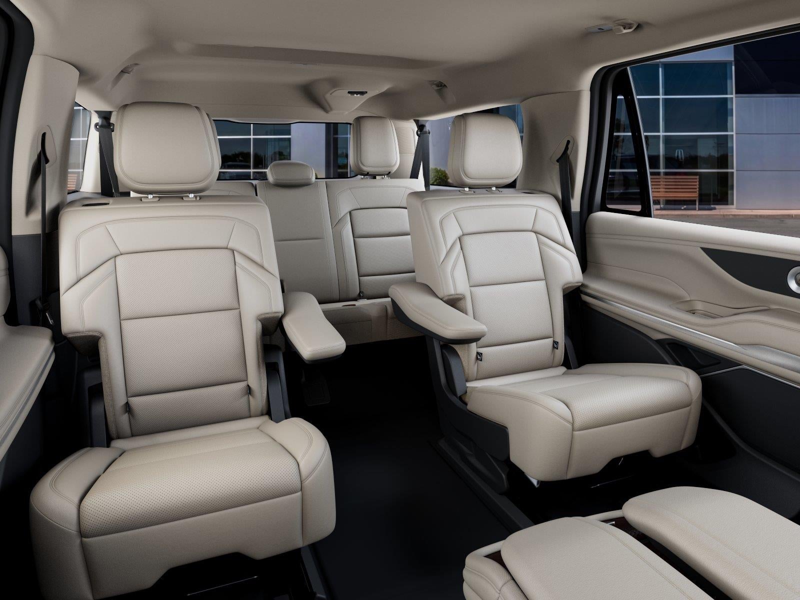 2027 Lincoln Navigator Premiere L