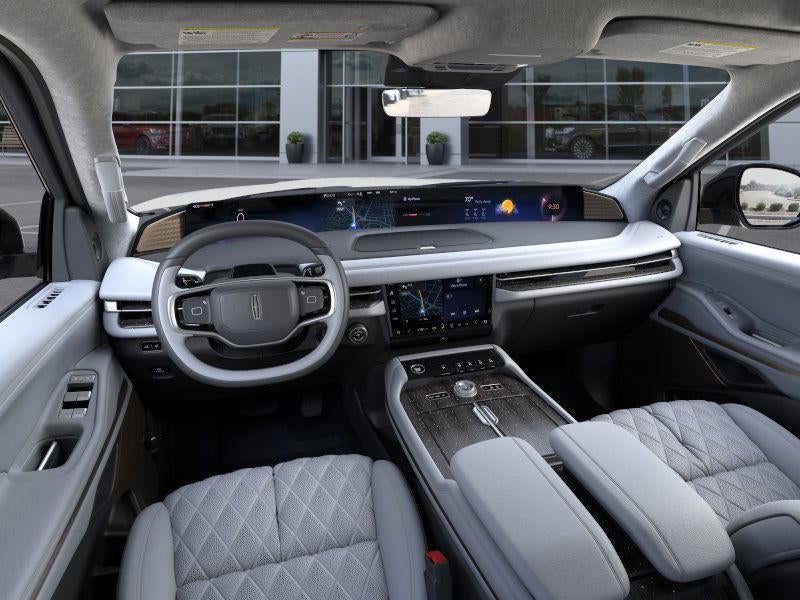2025 Lincoln Navigator Black Label L