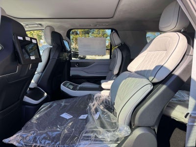 2026 Lincoln Navigator Black Label L