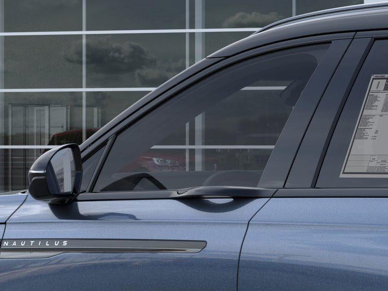 2025 Lincoln Nautilus Reserve