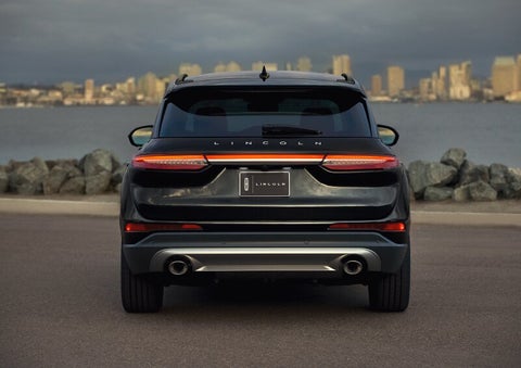 The rear lighting of the 2025 Lincoln Corsair® SUV spans the entire width of the vehicle. | Empire Lincoln of Huntington in Huntington NY
