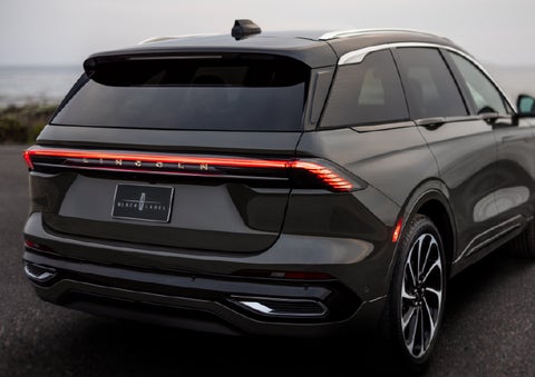 The rear of a 2025 Lincoln Black Label Nautilus® SUV displays full LED rear lighting. | Empire Lincoln of Huntington in Huntington NY