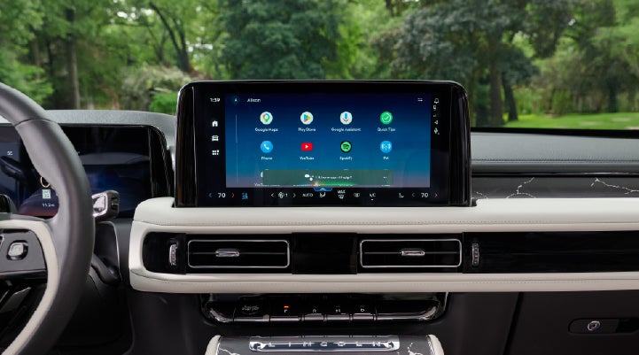 The center touchscreen inside a 2027 Lincoln Aviator® Black Label™ SUV | Empire Lincoln of Huntington in Huntington NY