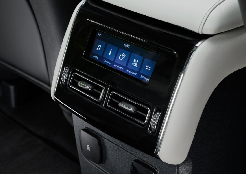 The second row touch screen displays audio and temperature control settings. | Empire Lincoln of Huntington in Huntington NY